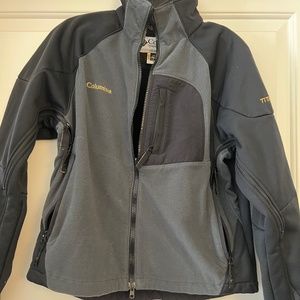 COLUMBIA Titanium Tech full zipper vented jacket- M